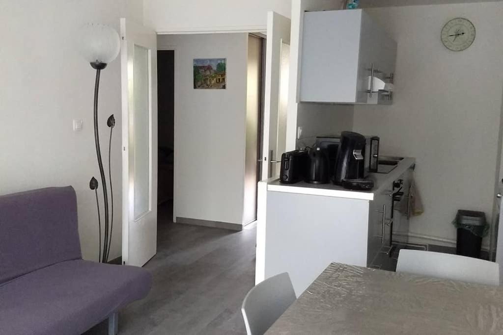 Particulier Loue T3 En Rez De Jardin A 30 Metres De La Avec Un Double Box