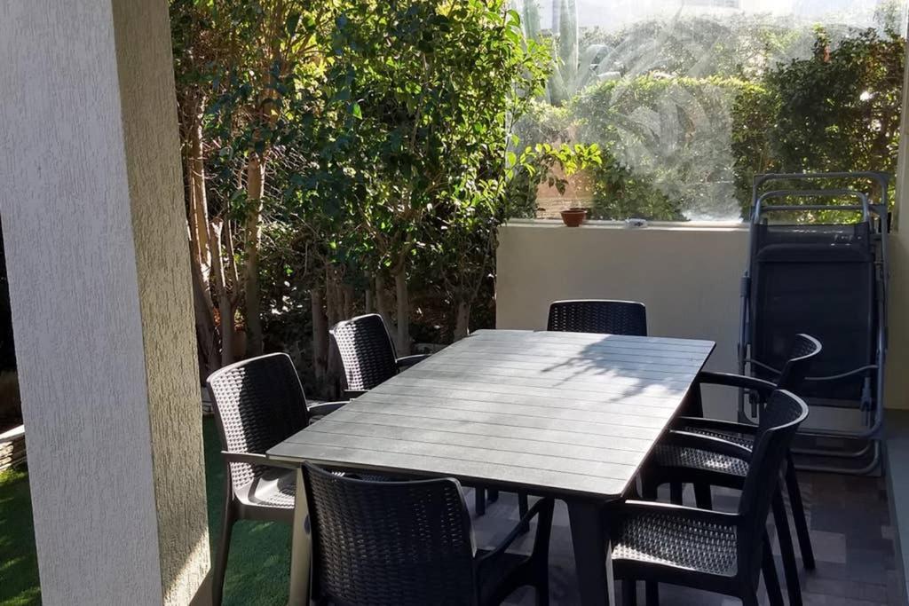 Particulier Loue T3 En Rez De Jardin A 30 Metres De La Avec Un Double Box Apartment
