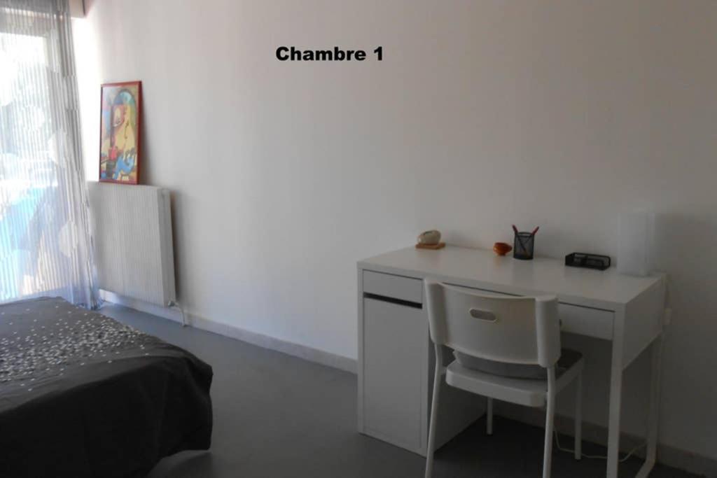 Particulier Loue T3 En Rez De Jardin A 30 Metres De La Avec Un Double Box Apartment *