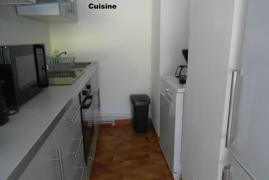 Particulier Loue T3 En Rez De Jardin A 30 Metres De La Avec Un Double Box Apartment