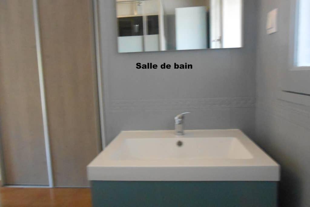 Particulier Loue T3 En Rez De Jardin A 30 Metres De La Avec Un Double Box Apartment La Ciotat
